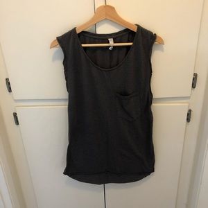 OAK NYC cut off pocket tank
